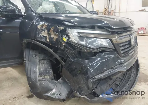 2017 Honda Ridgeline Black Edition z USA, uszkodzony, nr VIN 5FPYK3F83HB012000